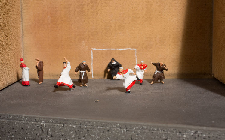 Italien Rom Nonne Moenche Fussball